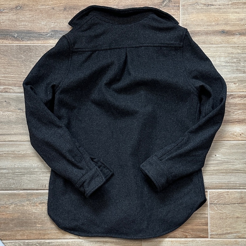 Anian Women's Black Button Down Shirt - Picture 10 of 16